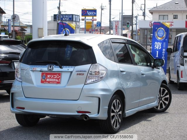 honda fit 2013 CFJ1558050 image 2