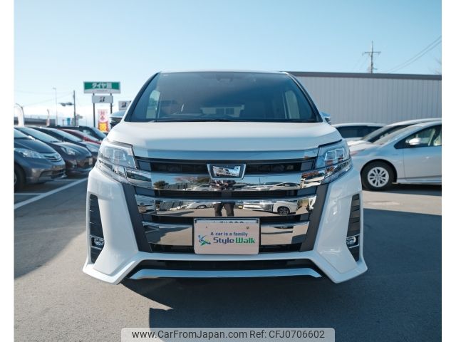 toyota noah 2018 -TOYOTA--Noah DBA-ZRR80W--ZRR80-0430207---TOYOTA--Noah DBA-ZRR80W--ZRR80-0430207- image 2