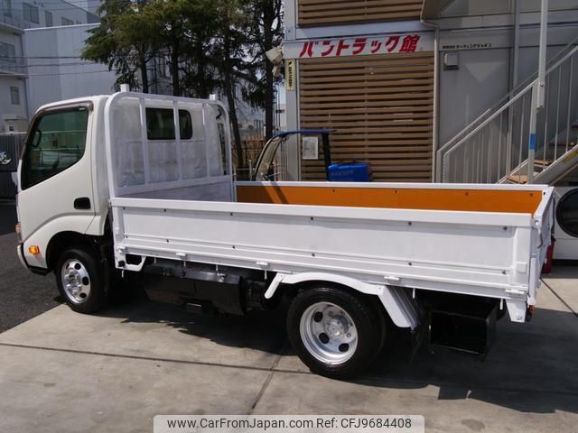 toyota dyna-truck 2016 GOO_NET_EXCHANGE_0500531A30240411W001 image 2