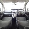 toyota noah 2010 CFJ1618566 image 3