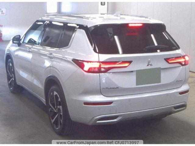 mitsubishi outlander-phev 2023 quick_quick_5LA-GN0W_GN0W-0312479 image 2