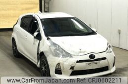 toyota aqua 2014 -TOYOTA--AQUA NHP10-2389506---TOYOTA--AQUA NHP10-2389506-