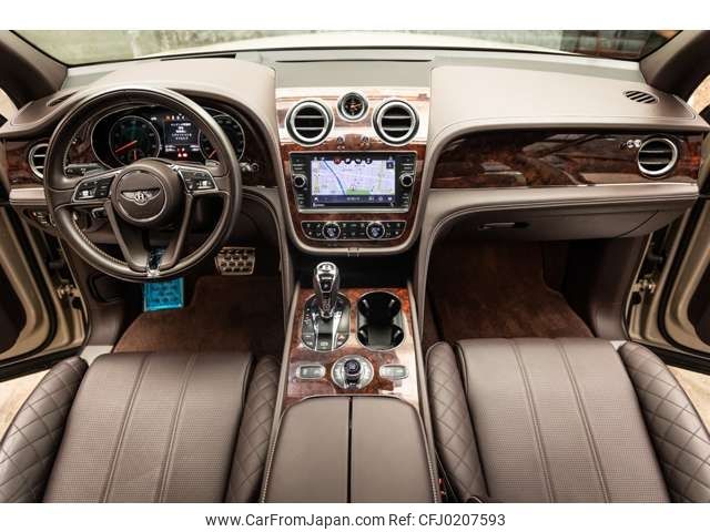 bentley bentayga 2016 -BENTLEY--ﾍﾞﾝﾄﾚｰﾍﾞﾝﾃｲｶﾞ ABA-BADDB--SJAAB14V1HC013412---BENTLEY--ﾍﾞﾝﾄﾚｰﾍﾞﾝﾃｲｶﾞ ABA-BADDB--SJAAB14V1HC013412- image 2