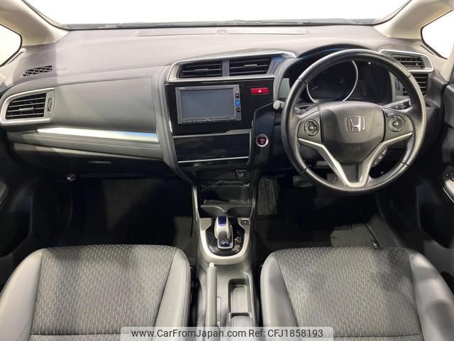 honda fit-hybrid 2016 CFJ1858193 image 2