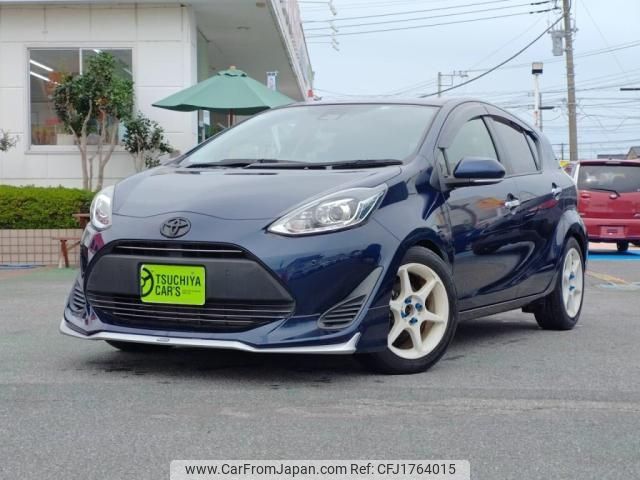 toyota aqua 2019 CFJ1764015 image 1