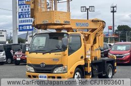 hino dutro 2011 CFJ1803601