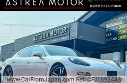 porsche panamera 2012 CFJ1692443