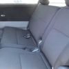 toyota noah 2004 3282185-Y2025040361A-12 image 17