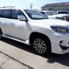 toyota land-cruiser-prado 2020 24631102 image 3