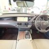 lexus ls 2018 CFJ1523010 image 2