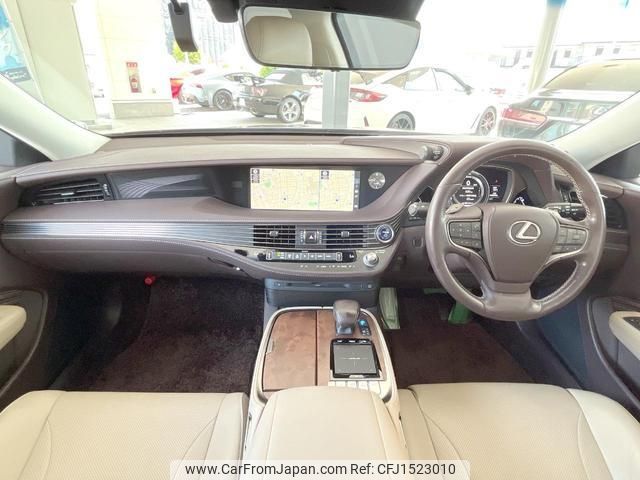 lexus ls 2018 CFJ1523010 image 2