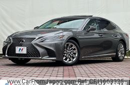 lexus ls 2018 CFJ1663325