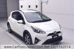 toyota aqua 2018 -TOYOTA--AQUA NHP10H-6725217---TOYOTA--AQUA NHP10H-6725217-