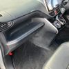 toyota voxy 2019 -TOYOTA 【群馬 302ﾉ2677】--Voxy ZRR80W--0563637---TOYOTA 【群馬 302ﾉ2677】--Voxy ZRR80W--0563637- image 11