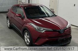 toyota c-hr 2018 CFJ1521917