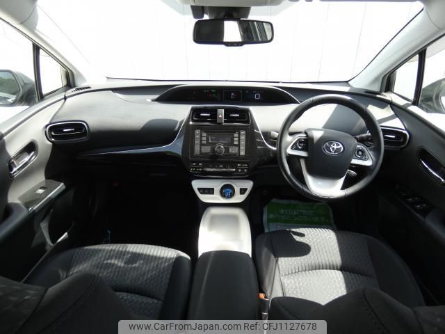 toyota prius 2016 quick_quick_DAA-ZVW55_ZVW55-8009894 image 2