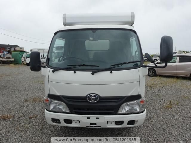 toyota dyna-truck 2015 GOO_NET_EXCHANGE_0560829A30250526W003 image 2
