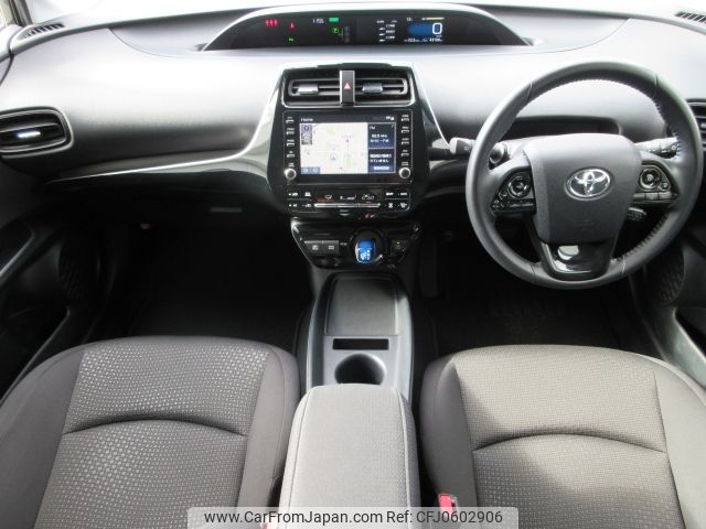 toyota prius 2022 -TOYOTA--Prius 6AA-ZVW55--ZVW55-6027062---TOYOTA--Prius 6AA-ZVW55--ZVW55-6027062- image 2