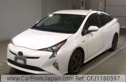 toyota prius 2015 -TOYOTA--Prius DAA-ZVW55--ZVW55-8001851---TOYOTA--Prius DAA-ZVW55--ZVW55-8001851-