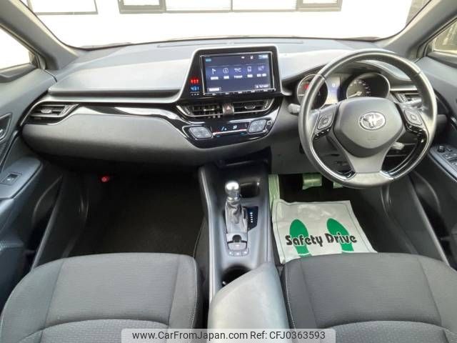 toyota c-hr 2017 -TOYOTA--C-HR DAA-ZYX10--ZYX10-2017516---TOYOTA--C-HR DAA-ZYX10--ZYX10-2017516- image 2