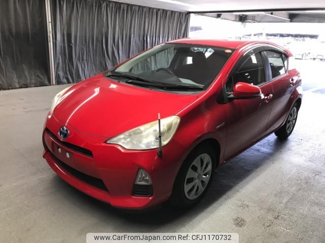 toyota aqua 2013 quick_quick_DAA-NHP10_6161405 image 2