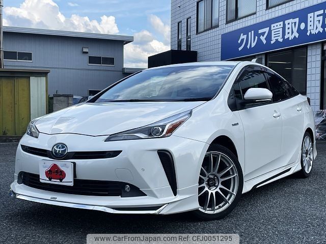 toyota prius 2019 -TOYOTA--Prius DAA-ZVW55--ZVW55-6003211---TOYOTA--Prius DAA-ZVW55--ZVW55-6003211- image 1