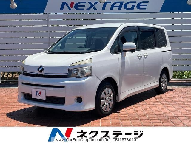 toyota voxy 2013 CFJ1573010 image 1