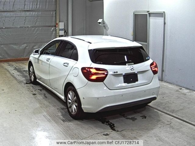 mercedes-benz a-class 2018 CFJ1728714 image 2