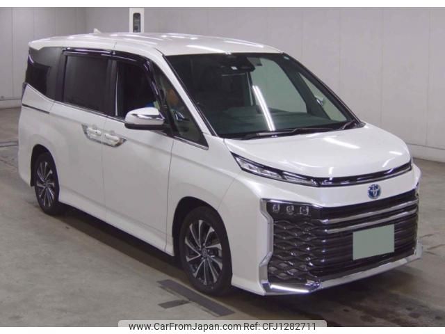 toyota voxy 2023 quick_quick_6AA-ZWR90W_ZWR90-0075173 image 1