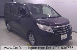 toyota noah 2015 CFJ1838776