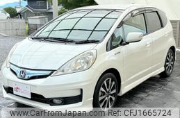 honda fit-hybrid 2013 CFJ1665724