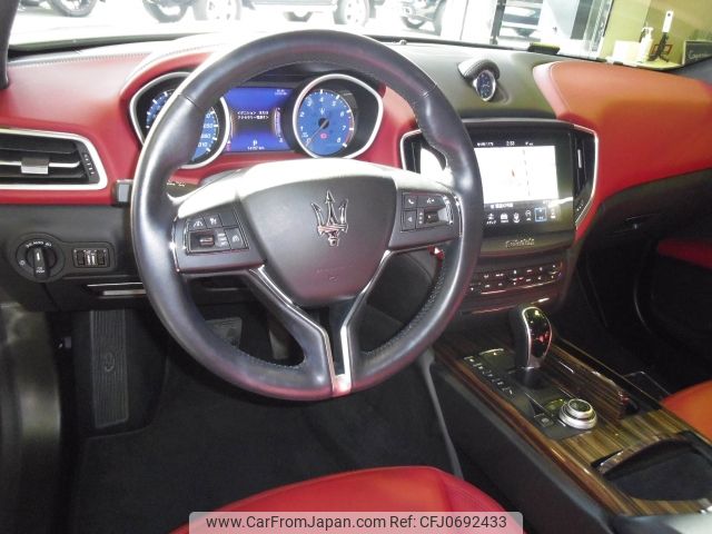 maserati ghibli 2018 -MASERATI--Maserati Ghibli ABA-MG30AA--ZAMYT57J001300713---MASERATI--Maserati Ghibli ABA-MG30AA--ZAMYT57J001300713- image 2