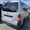 nissan nv350-caravan-van 2018 CFJ1821424 image 7