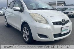 toyota vitz 2009 CFJ1870948