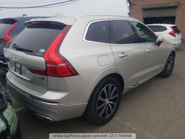 volvo xc60 2020 CFJ1768998 image 2