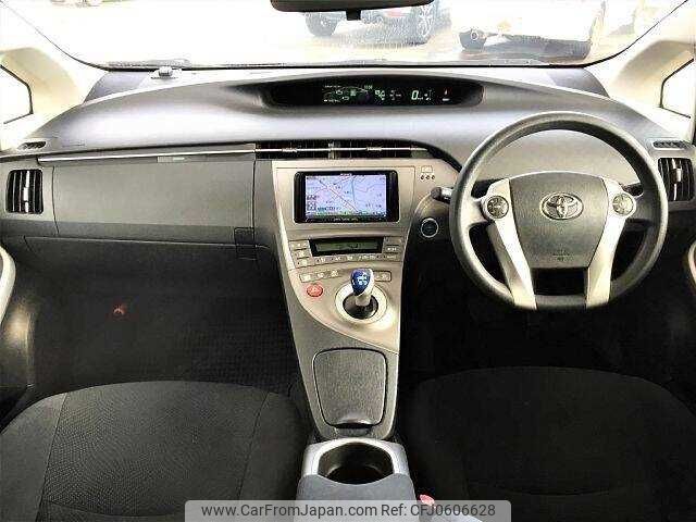 toyota prius 2013 504928-927066 image 1