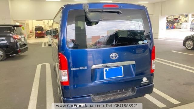 toyota regius 2014 CFJ1853921 image 2