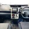toyota voxy 2010 CFJ1712960 image 2