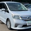 nissan serena 2012 GOO_JP_700090373030240929002 image 4