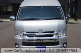 toyota hiace-van 2017 CFJ9976584
