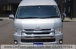 toyota hiace-van 2017 GOO_JP_700120021230240706001