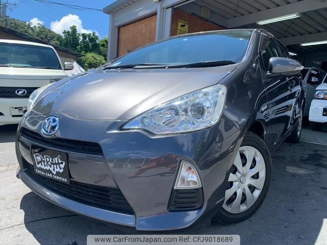 toyota aqua 2014 quick_quick_NHP10_NHP10-6282899 image 1