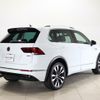 volkswagen tiguan 2018 -VOLKSWAGEN--VW Tiguan LDA-5NDFGF--WVGZZZ5NZKW807277---VOLKSWAGEN--VW Tiguan LDA-5NDFGF--WVGZZZ5NZKW807277- image 2