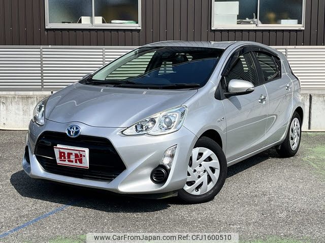toyota aqua 2017 CFJ1600510 image 1