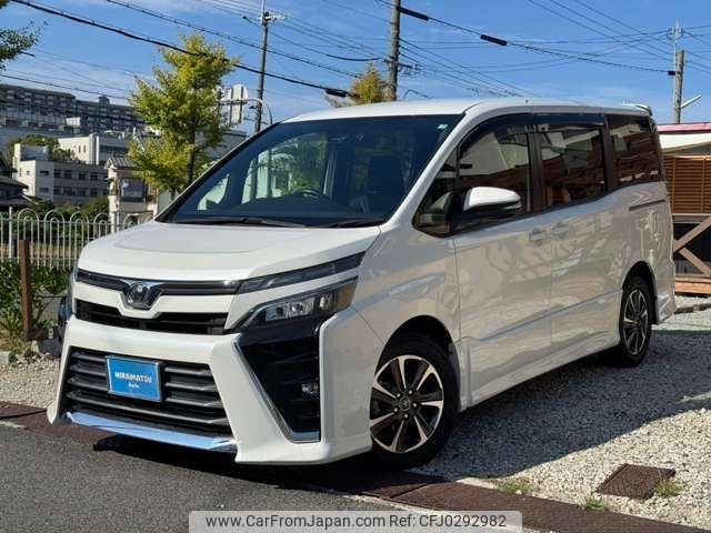 toyota voxy 2017 -TOYOTA--Voxy DBA-ZRR80W--ZRR80-0338647---TOYOTA--Voxy DBA-ZRR80W--ZRR80-0338647- image 1