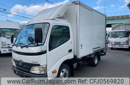 toyota dyna-truck 2010 CFJ0569820
