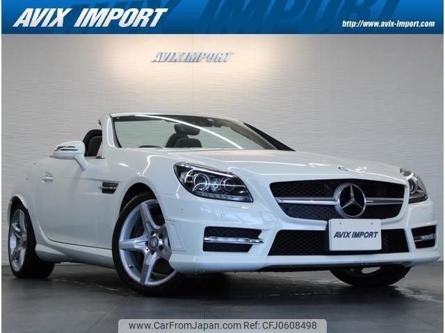 mercedes-benz slk-class 2011 quick_quick_172457_WDD1724572F026324 image 1