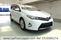 toyota auris 2015 ENHANCEAUTO_1_ea286654