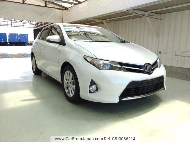 toyota auris 2015 ENHANCEAUTO_1_ea286654 image 1