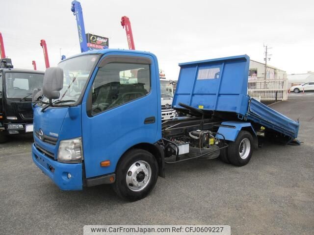 hino dutro 2013 -HINO--Hino Dutoro TKG-XZU700X--XZU700-00024505---HINO--Hino Dutoro TKG-XZU700X--XZU700-00024505- image 1